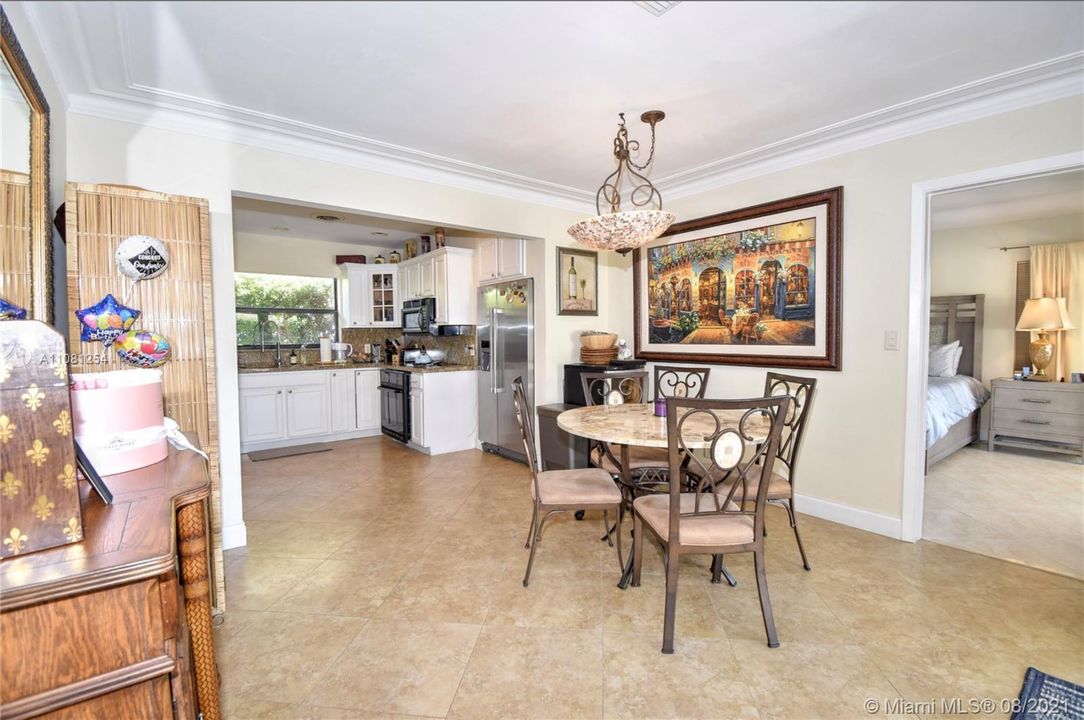 Recently Sold: $1,499,900 (3 beds, 2 baths, 1844 Square Feet)