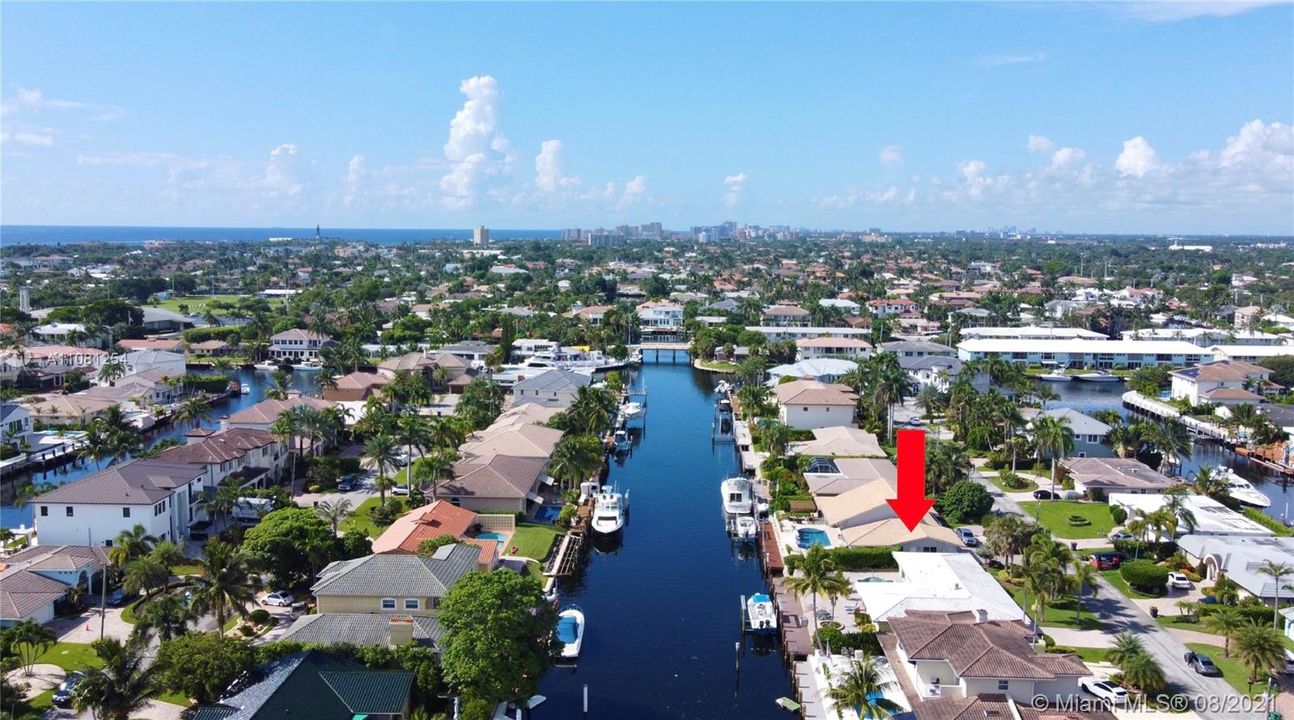 Recently Sold: $1,499,900 (3 beds, 2 baths, 1844 Square Feet)