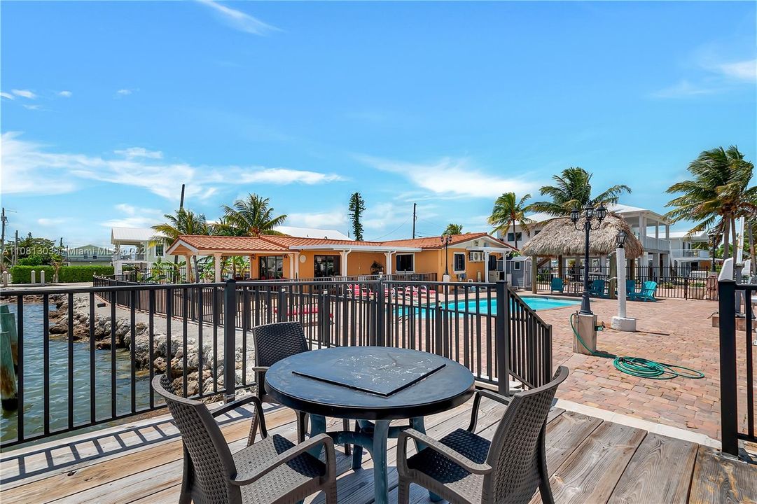 Recently Sold: $1,850,000 (4 beds, 3 baths, 1912 Square Feet)