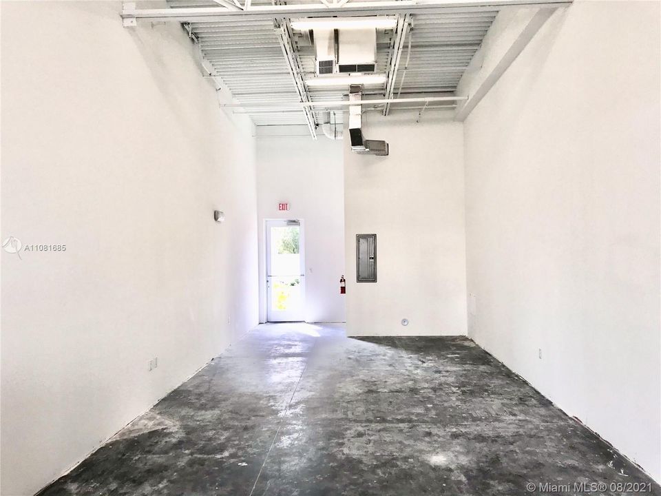 Recently Rented: $2,450 (0 beds, 0 baths, 0 Square Feet)