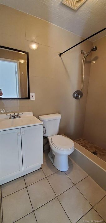 Recently Rented: $1,100 (1 beds, 1 baths, 625 Square Feet)