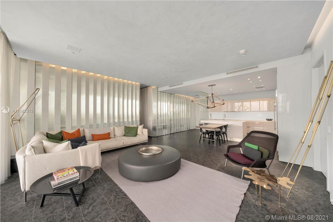 Recently Sold: $3,400,000 (2 beds, 2 baths, 1777 Square Feet)