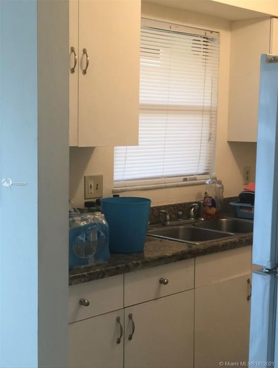 Vendido Recientemente: $160,000 (2 camas, 2 baños, 1226 Pies cuadrados)