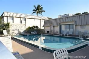 Recently Rented: $1,595 (2 beds, 2 baths, 849 Square Feet)