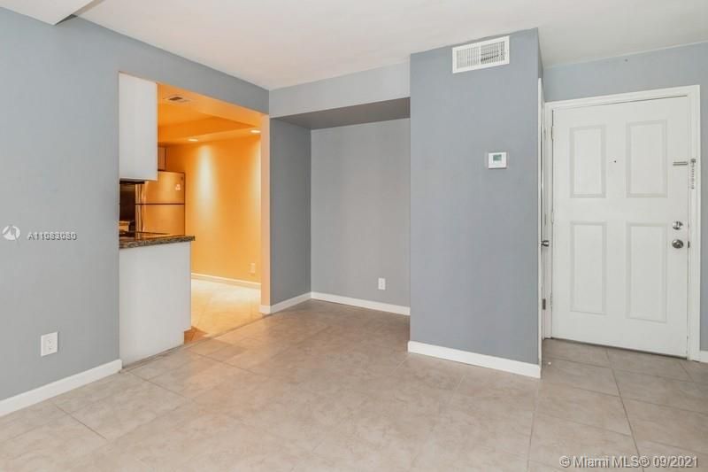 Recently Sold: $127,000 (1 beds, 1 baths, 800 Square Feet)