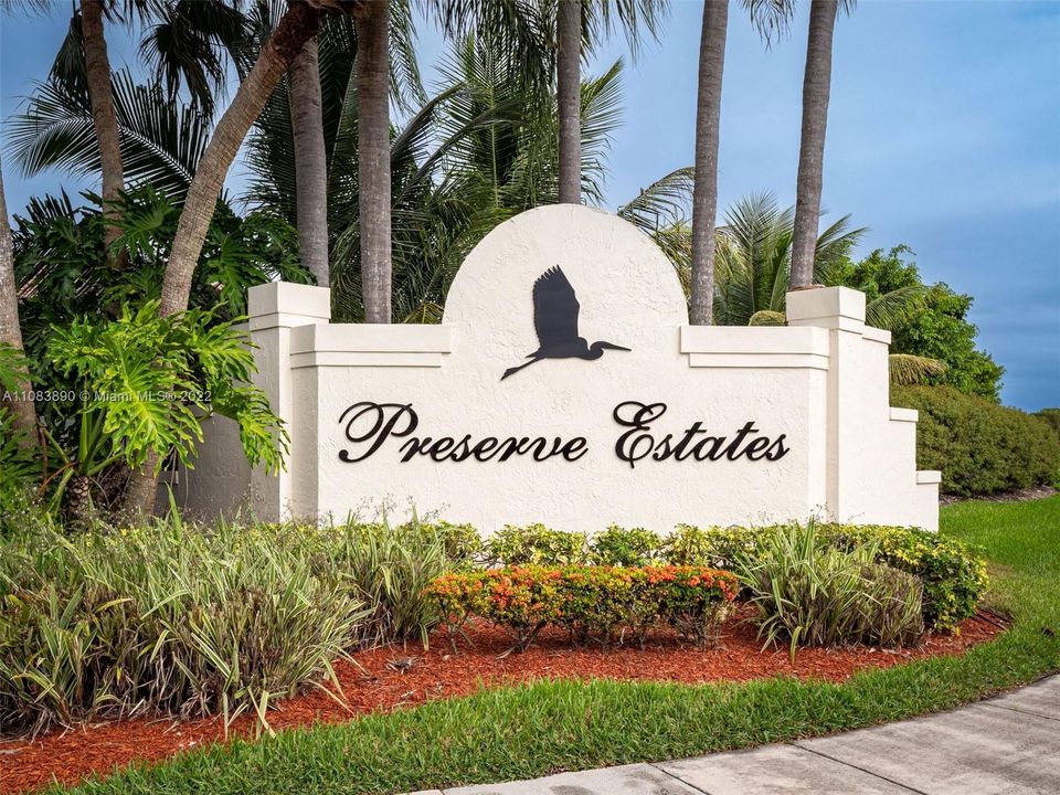 Recently Sold: $749,000 (4 beds, 3 baths, 3520 Square Feet)