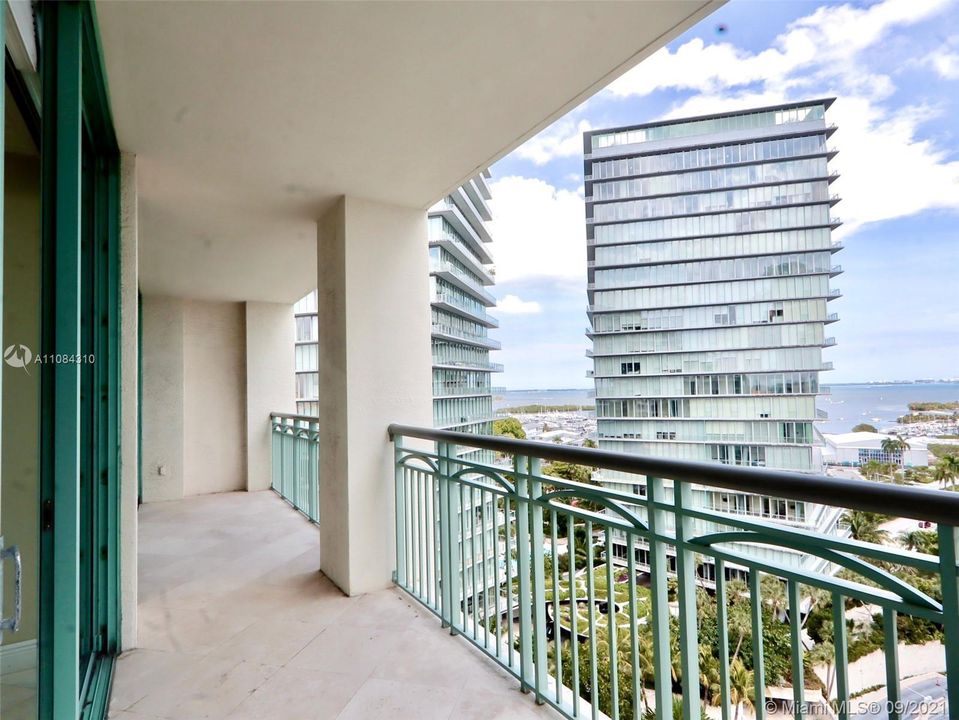Recently Sold: $1,480,000 (3 beds, 3 baths, 2200 Square Feet)