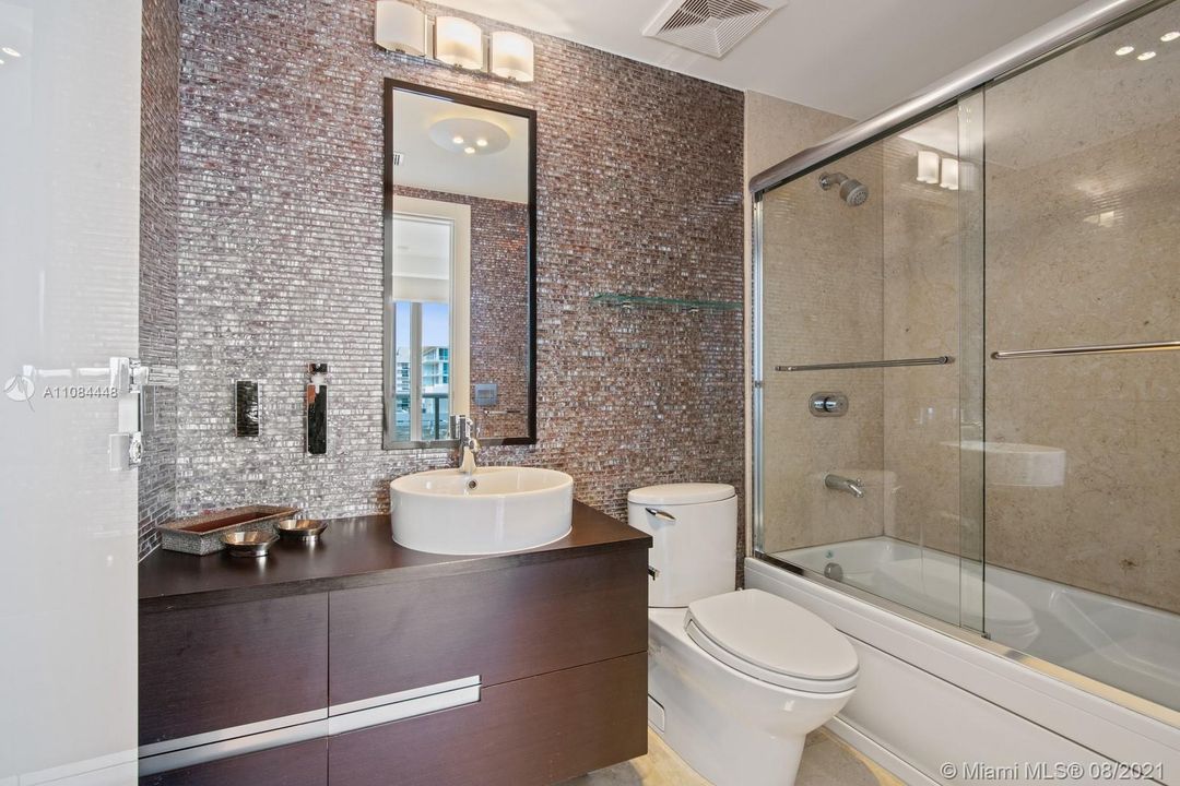 最近租的: $12,000 (3 贝兹, 3 浴室, 1742 平方英尺)