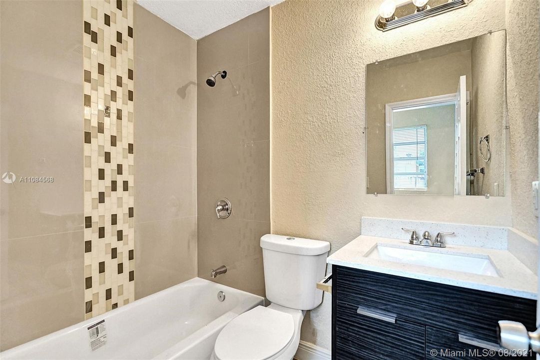 Недавно арендовано: $850 (0 спален, 1 ванн, 2079 Квадратных фут)