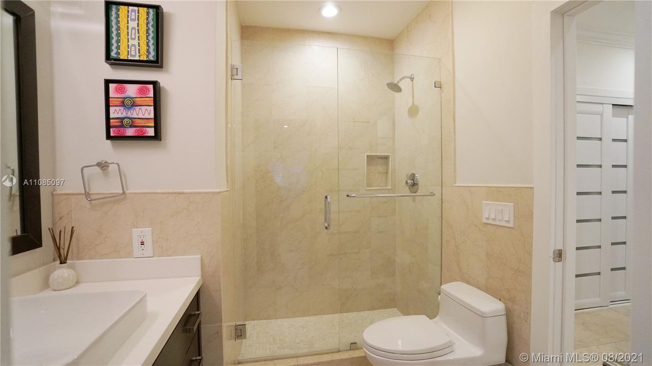 Недавно арендовано: $9,500 (3 спален, 4 ванн, 2880 Квадратных фут)