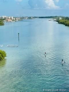 Direct Intracoastal view