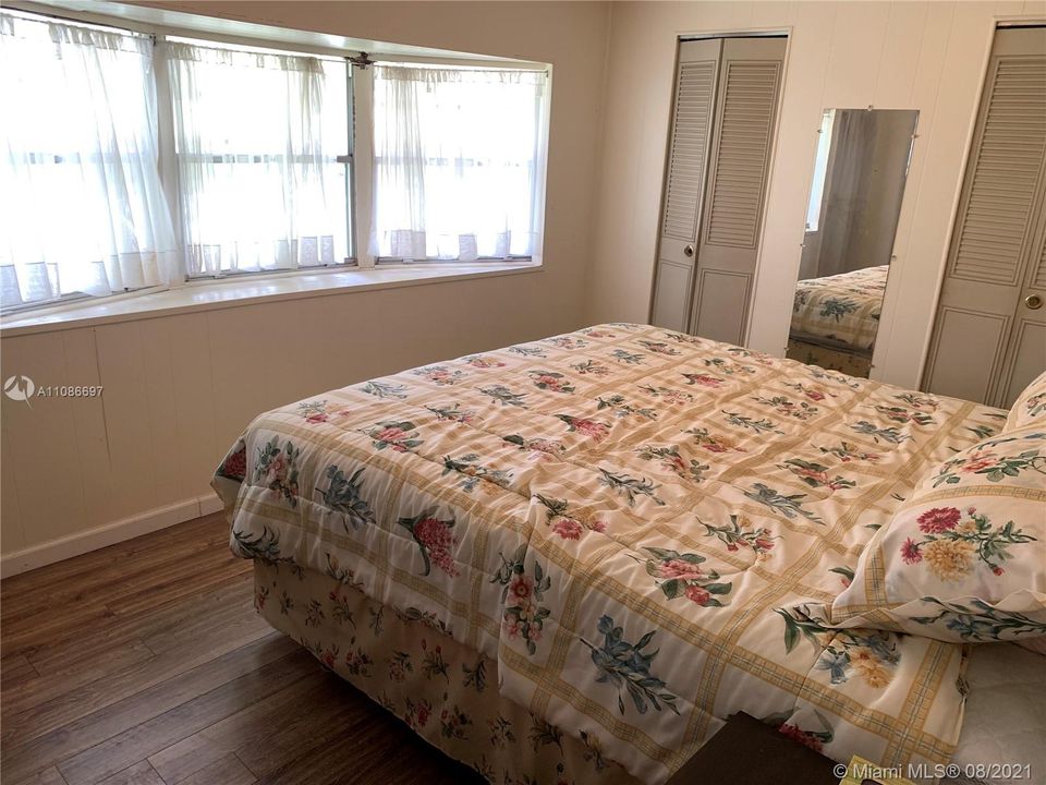 Vendido Recientemente: $43,000 (2 camas, 2 baños, 0 Pies cuadrados)