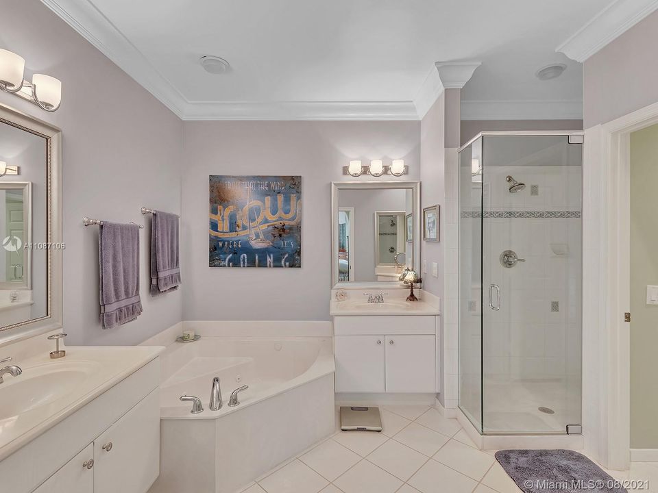 GREAT MASTER BATHROOM WITH SEPARATE TUB AND SHOWER, HIS/HER SINKS