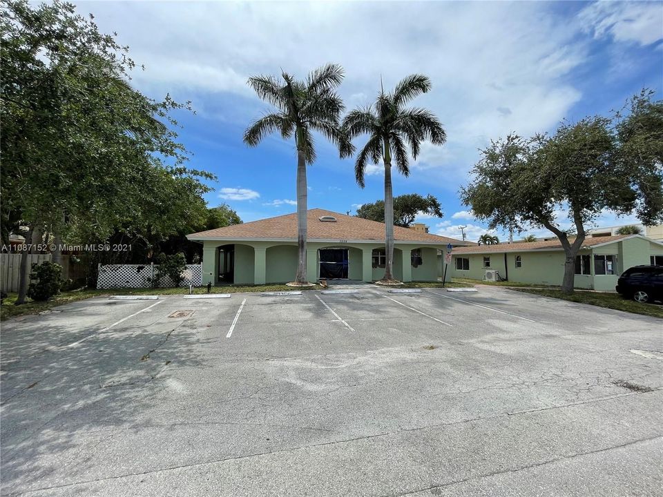 Recently Sold: $3,500,000 (0 beds, 0 baths, 0 Square Feet)