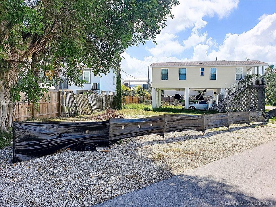 Recently Sold: $195,000 (0.07 acres)