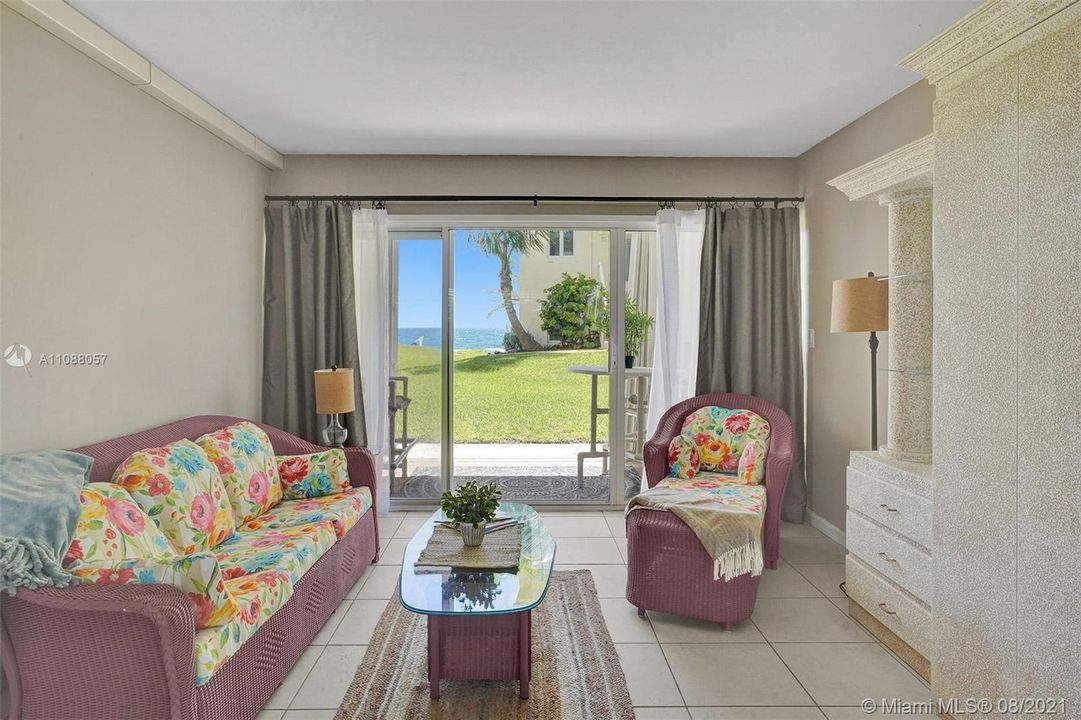 Vendido Recientemente: $250,000 (1 camas, 1 baños, 850 Pies cuadrados)