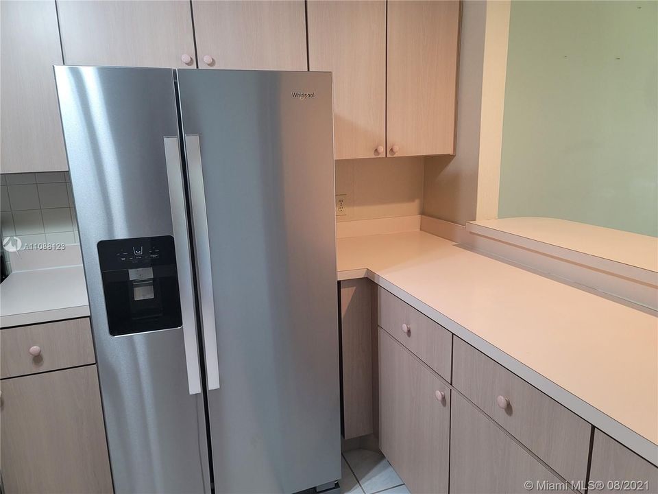 Recently Rented: $1,550 (2 beds, 2 baths, 1251 Square Feet)