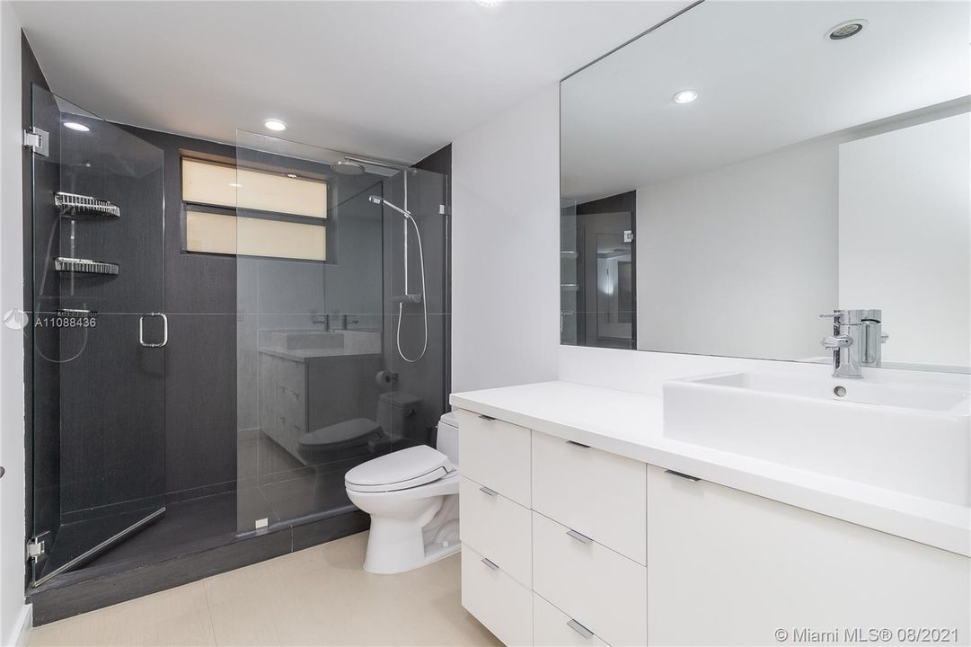 Недавно арендовано: $10,550 (5 спален, 4 ванн, 3184 Квадратных фут)