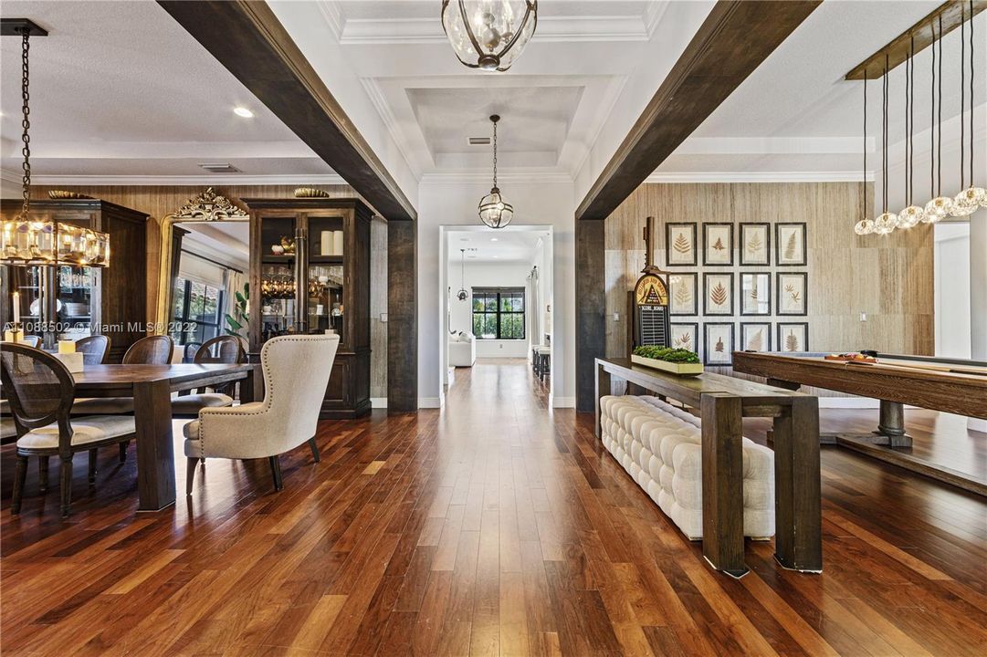 Недавно арендовано: $17,000 (5 спален, 5 ванн, 4110 Квадратных фут)