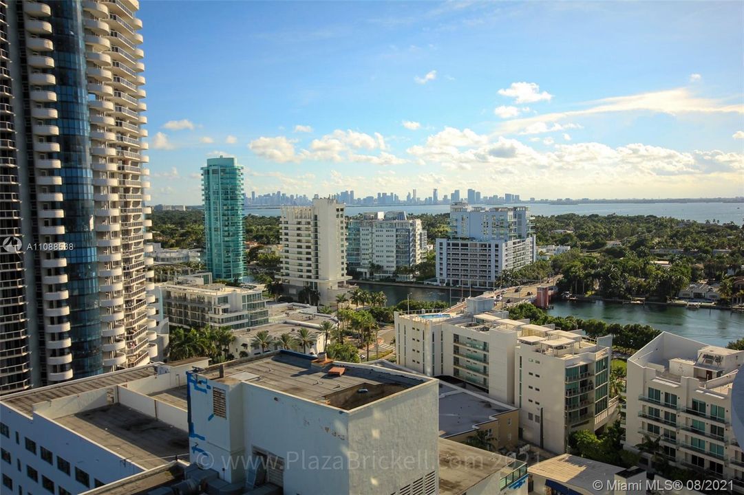 Recently Sold: $529,452 (1 beds, 1 baths, 683 Square Feet)