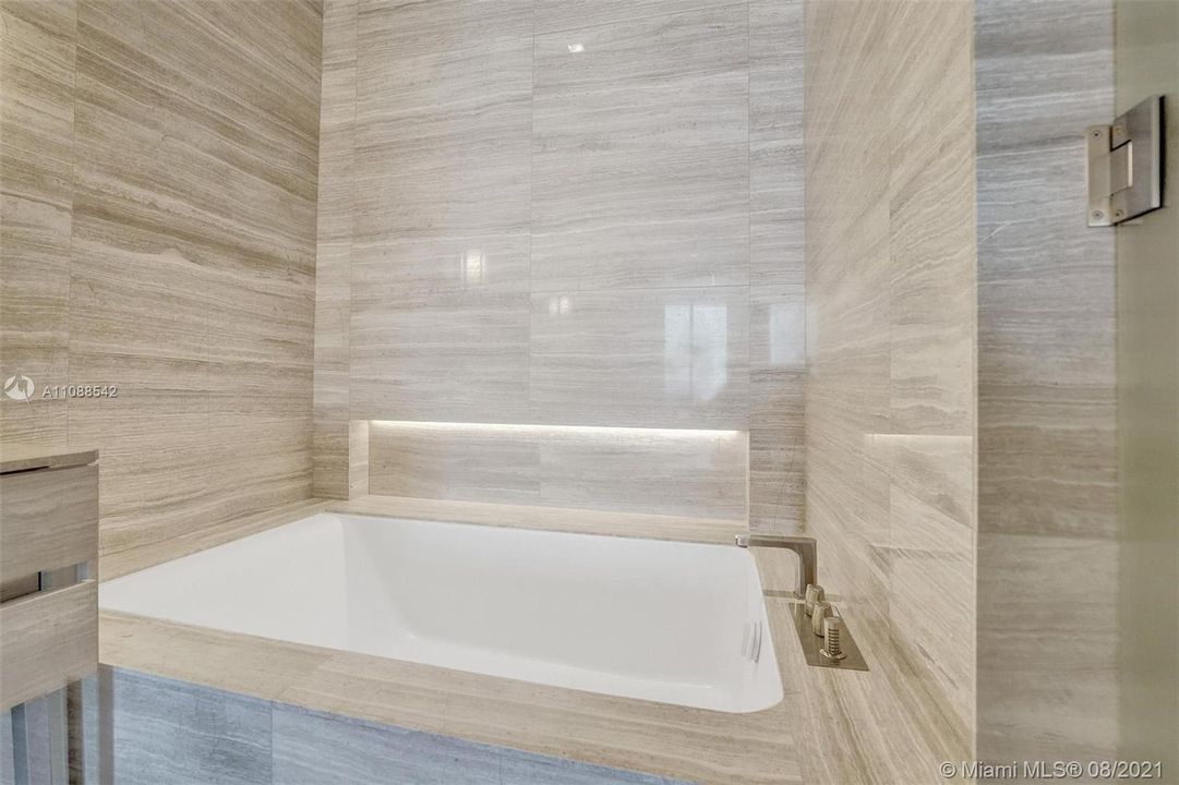 Недавно арендовано: $16,500 (3 спален, 3 ванн, 2271 Квадратных фут)