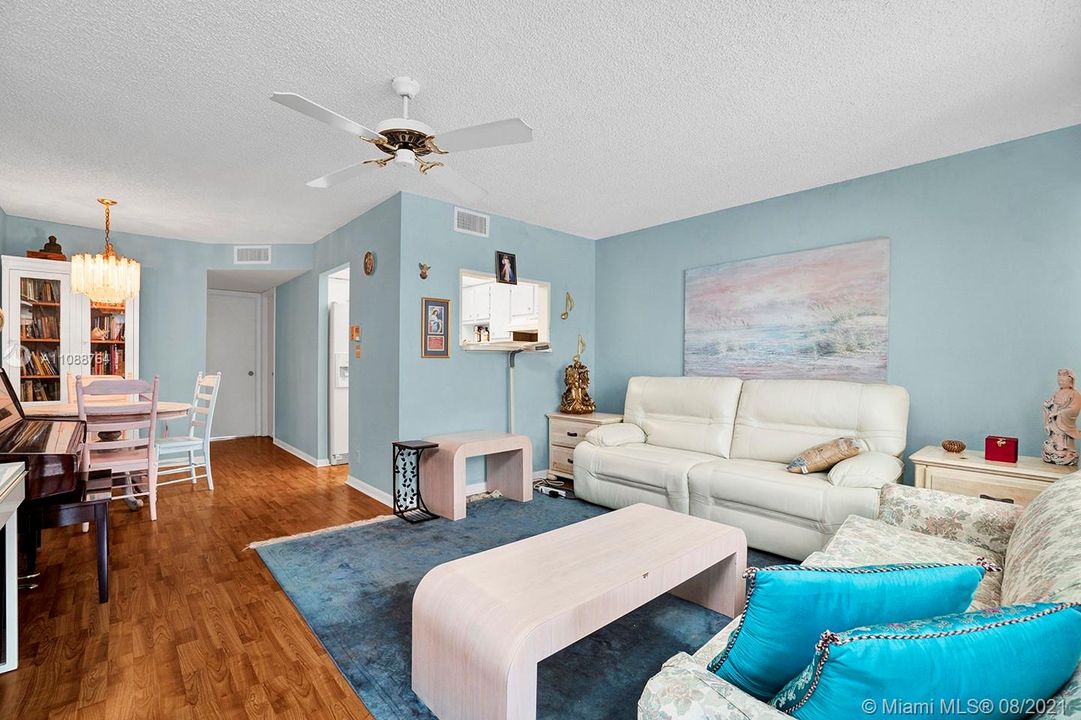 Recently Sold: $40,000 (1 beds, 1 baths, 590 Square Feet)