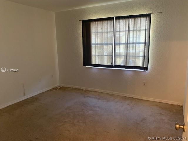 Recientemente alquilado: $1,375 (1 camas, 1 baños, 878 Pies cuadrados)