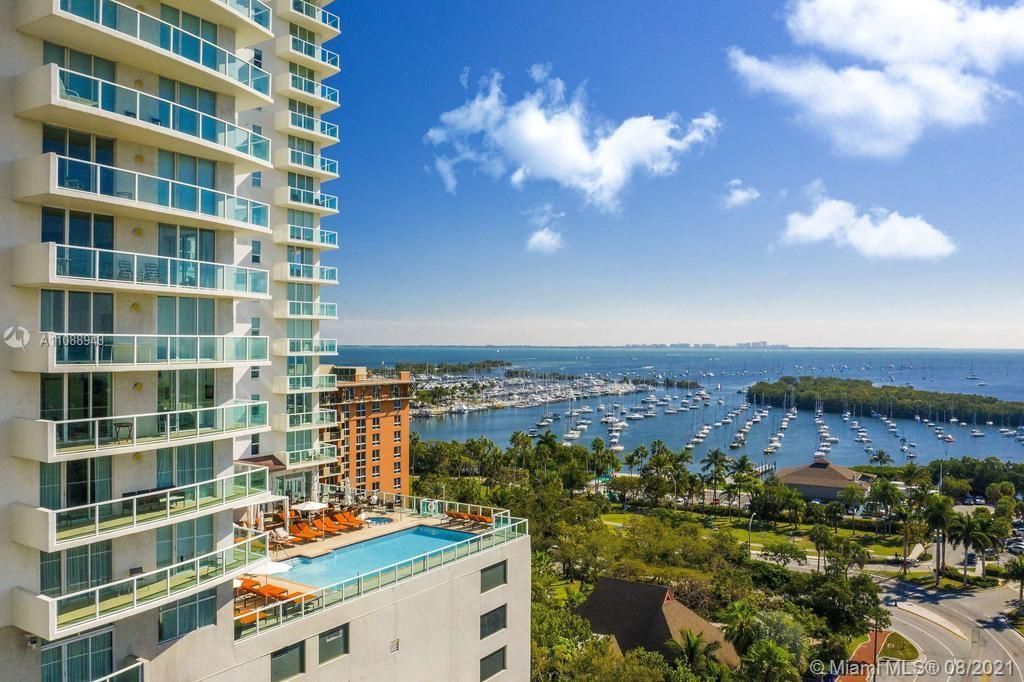 Recently Sold: $500,000 (1 beds, 2 baths, 754 Square Feet)