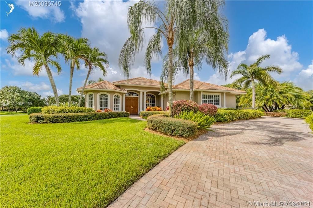 Recently Sold: $750,000 (4 beds, 3 baths, 3066 Square Feet)