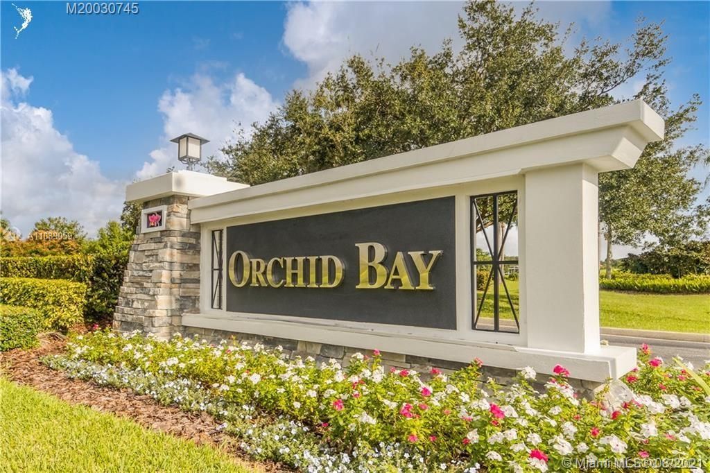 Recently Sold: $750,000 (4 beds, 3 baths, 3066 Square Feet)