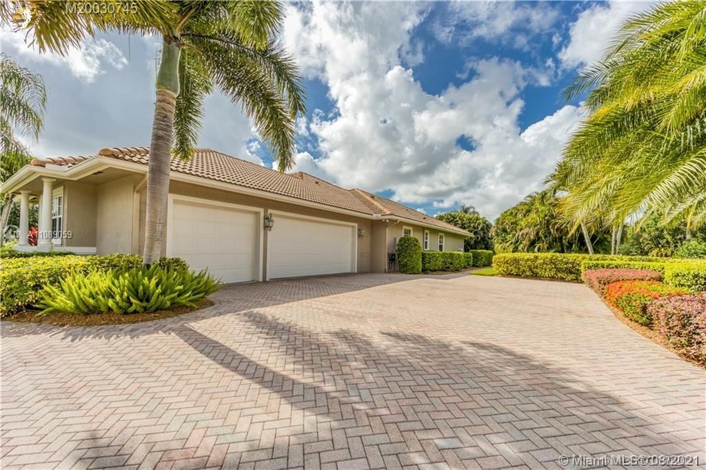 Recently Sold: $750,000 (4 beds, 3 baths, 3066 Square Feet)