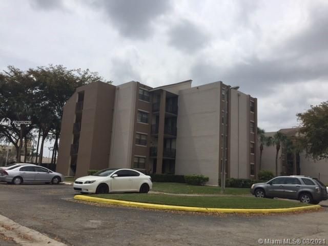 Recently Rented: $1,800 (2 beds, 2 baths, 982 Square Feet)