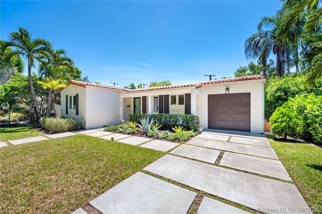Recently Sold: $1,150,000 (3 beds, 2 baths, 1802 Square Feet)