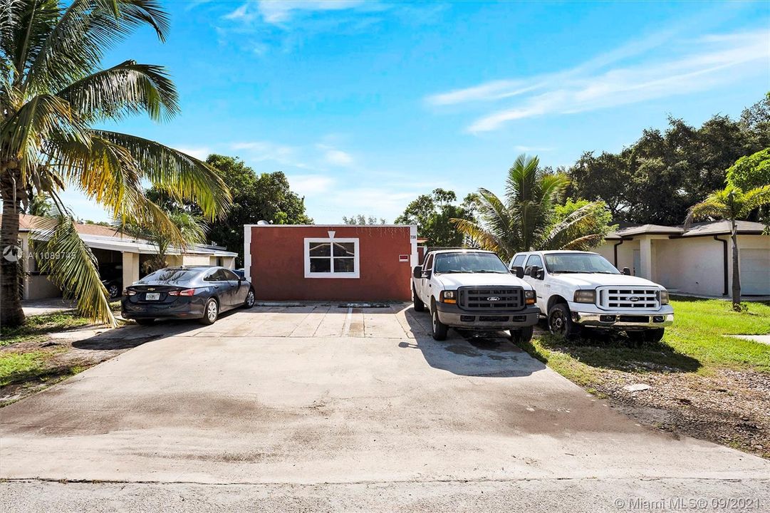 Recently Sold: $385,000 (0 beds, 0 baths, 1823 Square Feet)