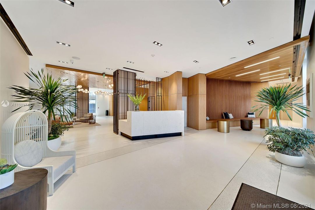 Recently Rented: $3,263 (2 beds, 2 baths, 1346 Square Feet)