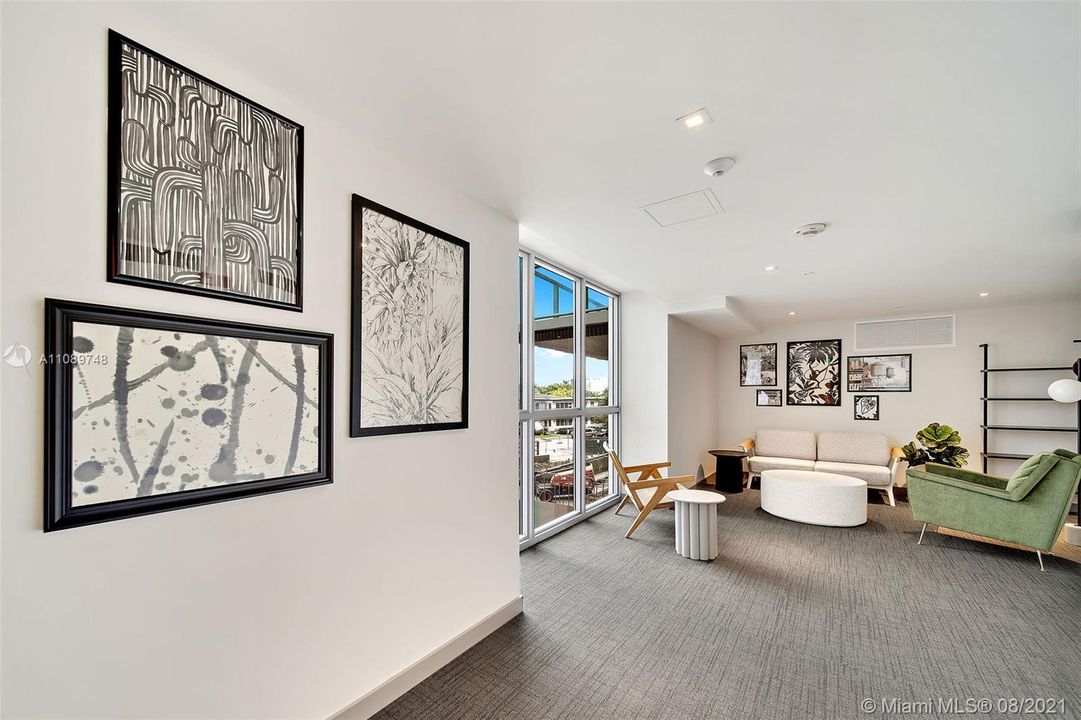 Recently Rented: $3,263 (2 beds, 2 baths, 1346 Square Feet)