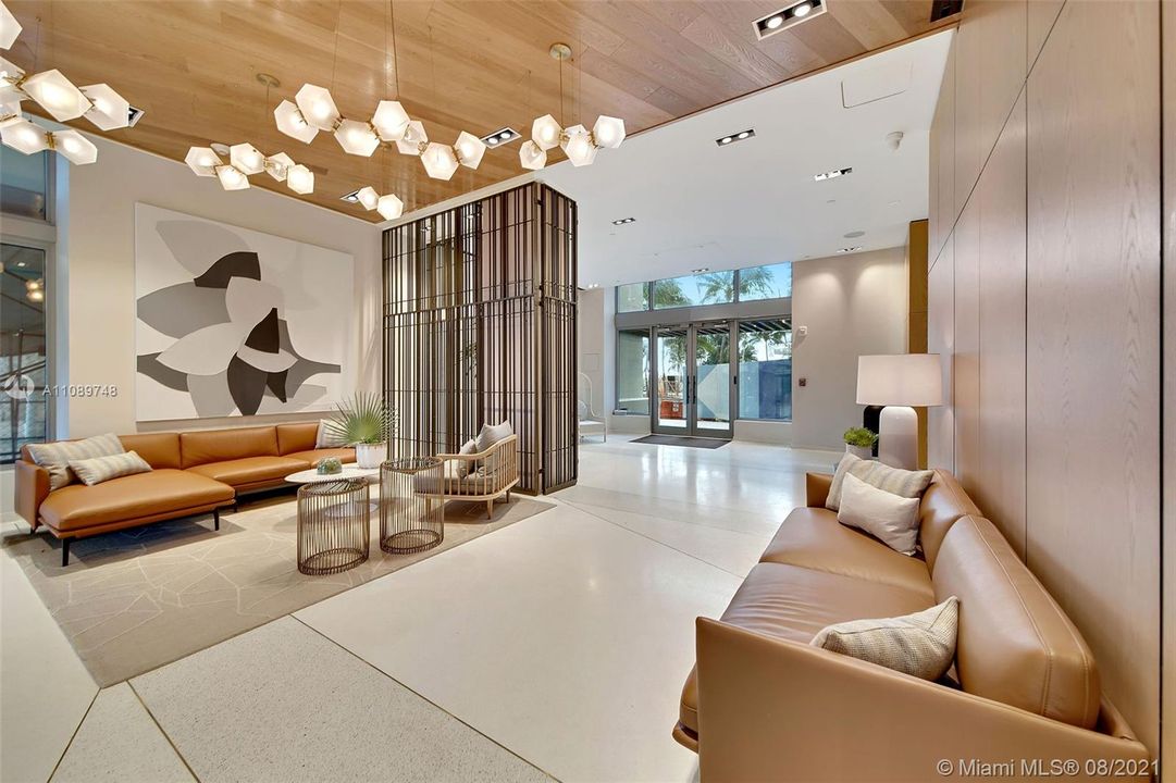 Recently Rented: $3,263 (2 beds, 2 baths, 1346 Square Feet)