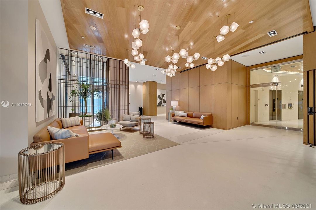 Recently Rented: $3,263 (2 beds, 2 baths, 1346 Square Feet)