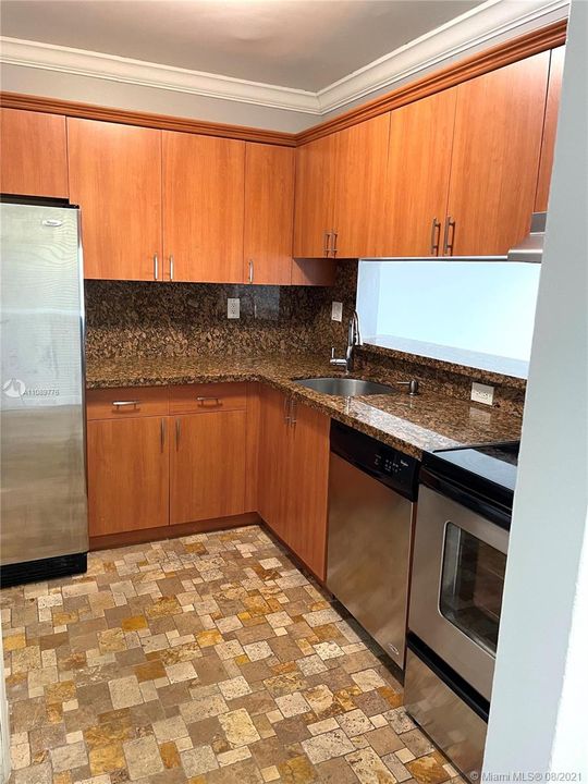 Vendido Recientemente: $172,900 (1 camas, 1 baños, 770 Pies cuadrados)