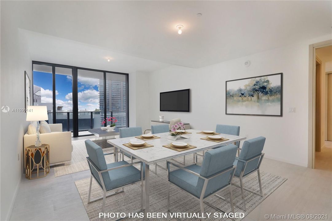 Recently Sold: $2,250,000 (3 beds, 4 baths, 2076 Square Feet)