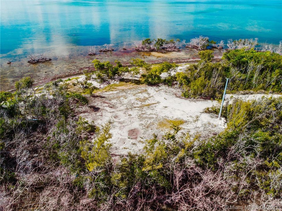 Recently Sold: $1,600,000 (20.08 acres)