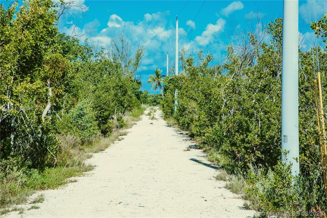 Recently Sold: $1,600,000 (20.08 acres)