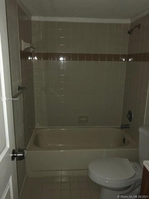 Недавно арендовано: $1,250 (1 спален, 1 ванн, 704 Квадратных фут)
