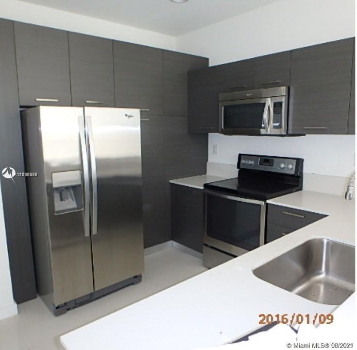 Recently Rented: $1,650 (2 beds, 2 baths, 1120 Square Feet)