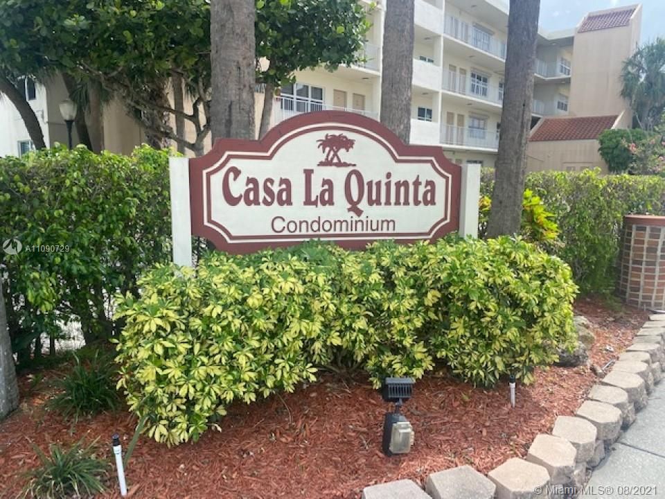 Recently Sold: $225,000 (2 beds, 2 baths, 835 Square Feet)