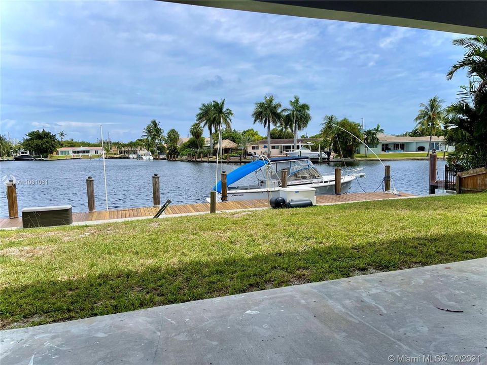 Recently Sold: $1,329,000 (4 beds, 3 baths, 2497 Square Feet)