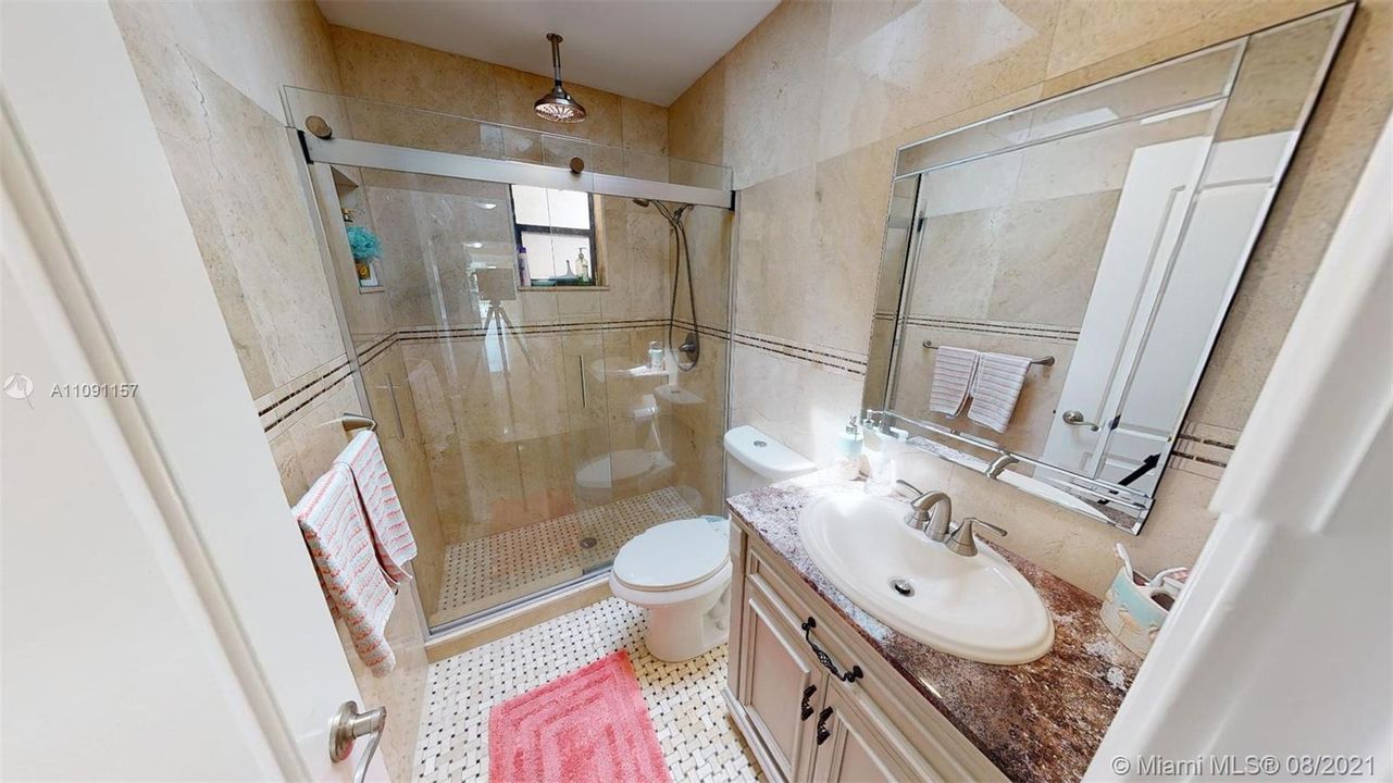 Недавно продано: $1,375,000 (4 спален, 2 ванн, 0 Квадратных фут)