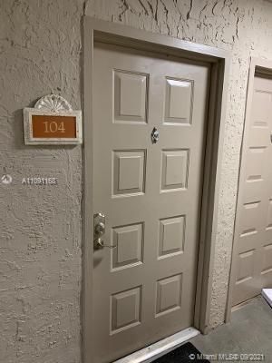 Recently Rented: $1,500 (1 beds, 1 baths, 810 Square Feet)