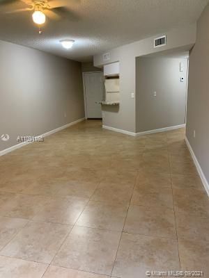 Recently Rented: $1,500 (1 beds, 1 baths, 810 Square Feet)