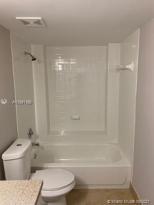 Recently Rented: $1,500 (1 beds, 1 baths, 810 Square Feet)